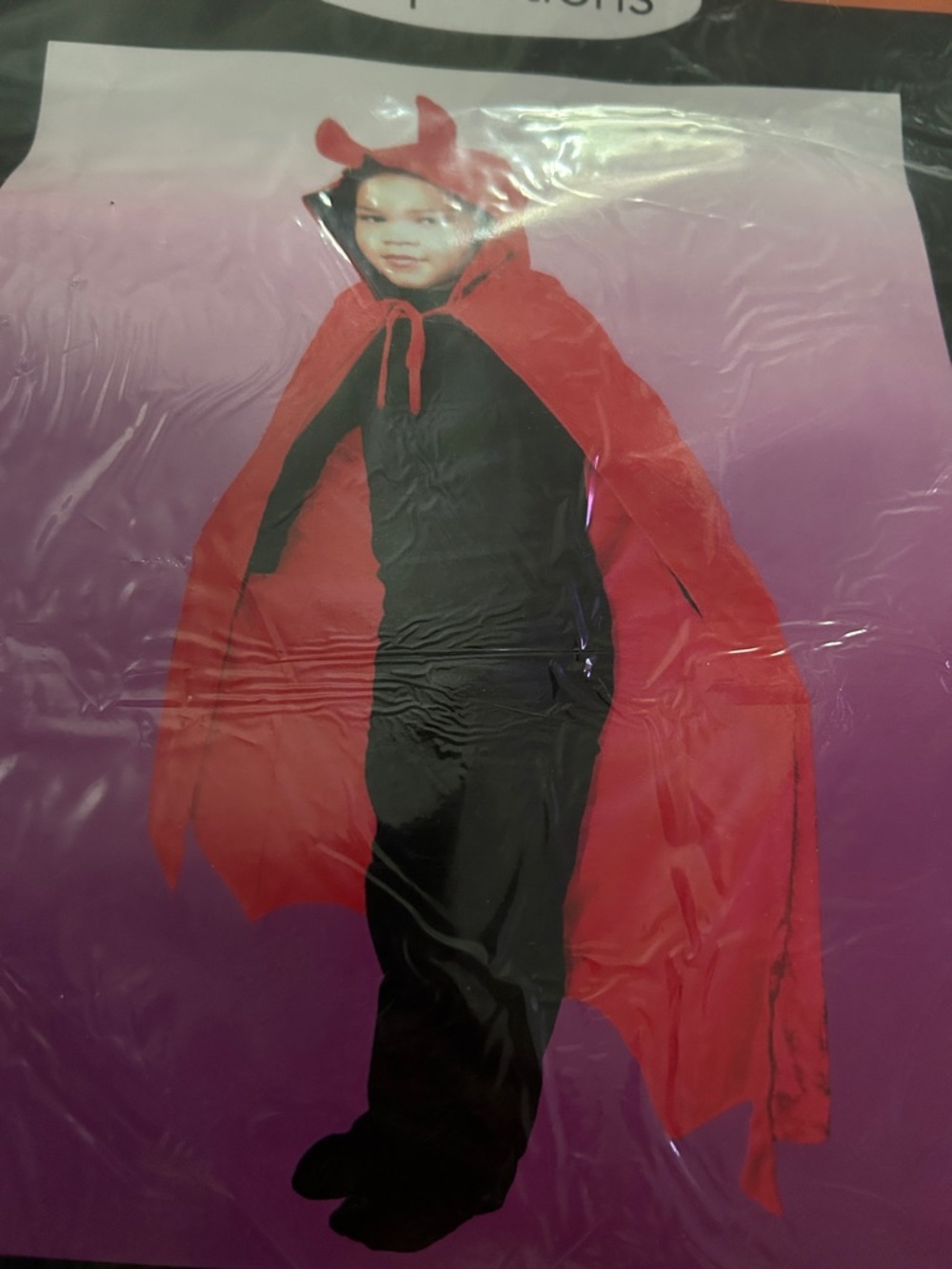 Holiday inspirations Red Devil cape. NWT os(37)